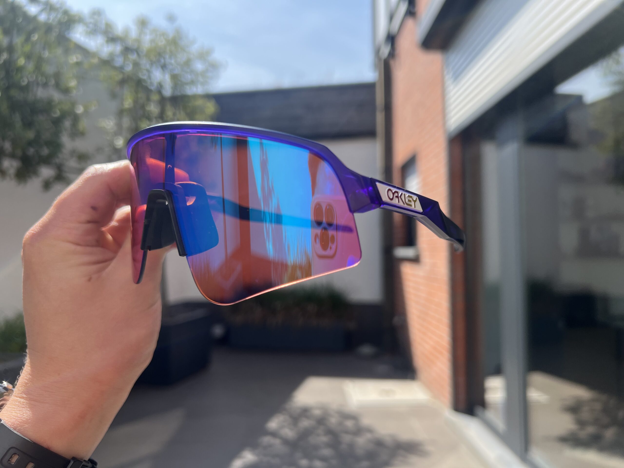 Oakley Sutro Lite Sweep – Transparant Electric Purple- Exclusive Custom